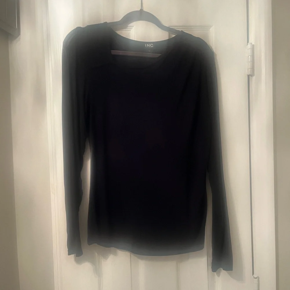 INC International Concepts Black Fitted Ribbed Blouse - Picture 2 of 3